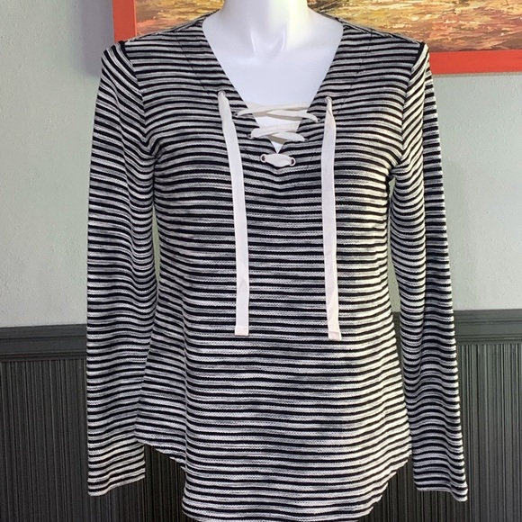 St. John's Bay Tops - St. John’s Bay Top SZ - L